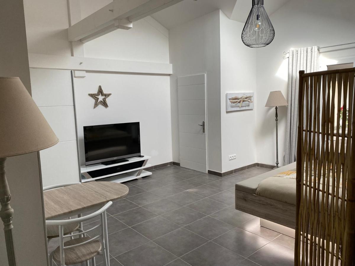 Le Spa De L Albizia Bed & Breakfast Cessieu Bagian luar foto